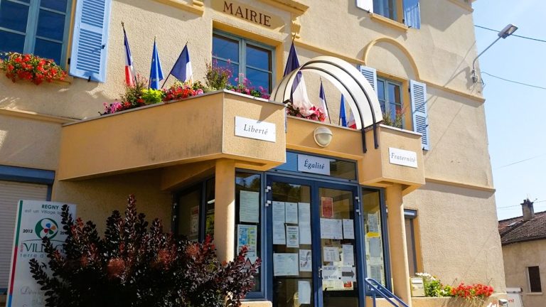 regny-loire-768x432 300 "Mercis"
