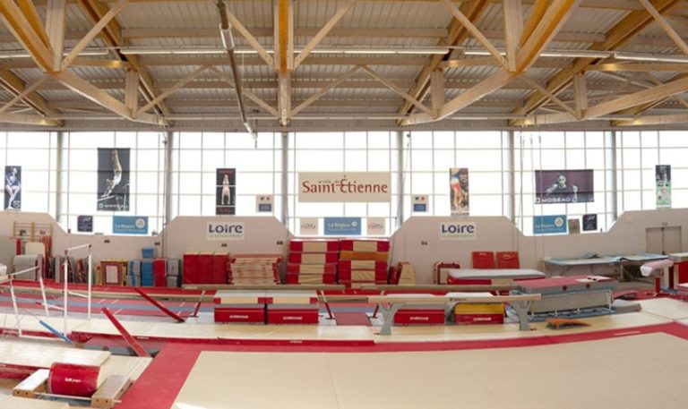 gymnase-municipal-Lamartine-768x457 Le Département poursuit sa politique de rénovation des collèges