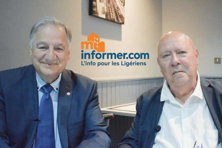 minformer.com_-768x512 Les militants d'L214 devant le magasin Leclerc de Saint-Chamond