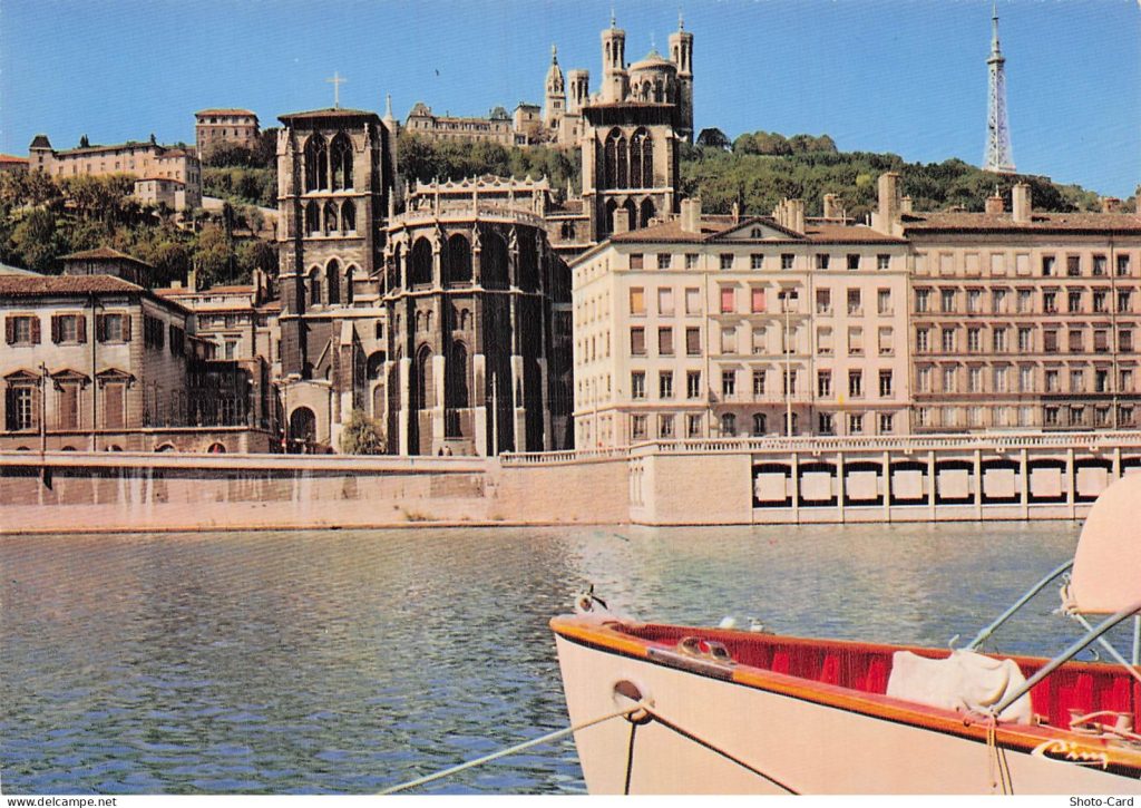 310_001-1024x725 La basilique Notre-Dame de Fourvière : Le joyau spirituel de Lyon