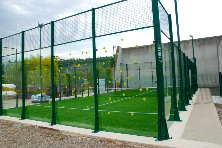 padel2-768x514 La municipalité stéphanoise travaille sur le dossier d'une mutuelle santé communale