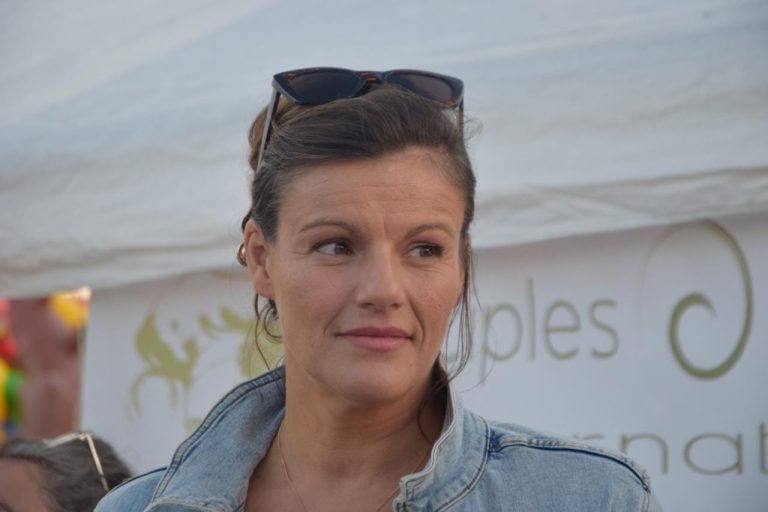WhatsApp-Image-2026-09-22-at-09.49.12-768x512 Sylvie Bonnet, vient de sortir un ouvrage intitulé "Ma vie, mon héritage, mes ambitions"